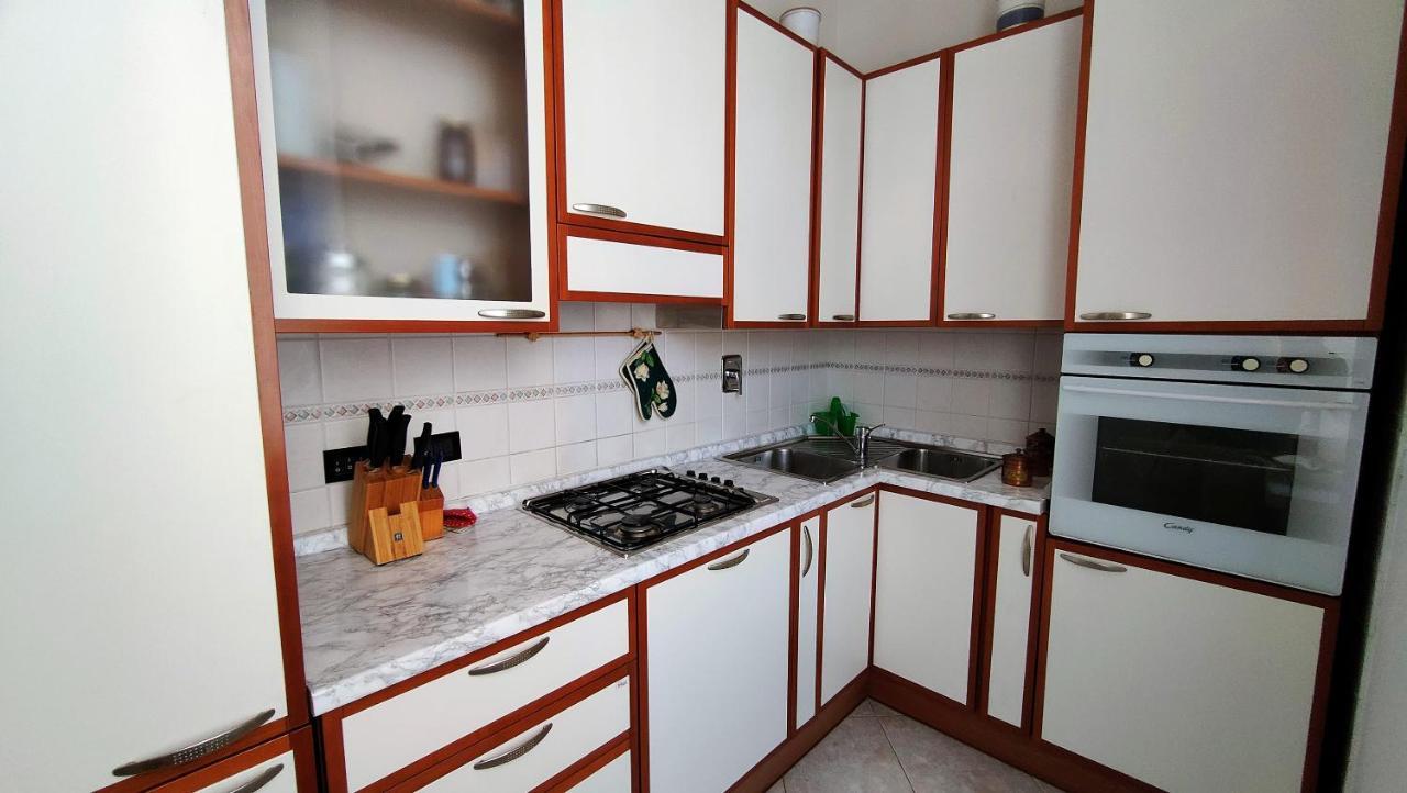 Apartamento Un Balcone In Pineta Fezzano  Exterior foto